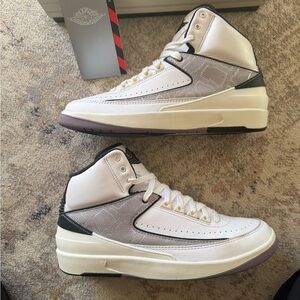 Air Jordan 2 Retro “White/ Fire Red/ Black/ Sail”– Men’s 11🔥